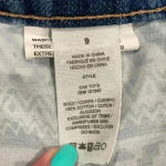 Garage  high rise denim shorts in size 9 Photo 3