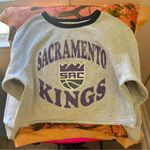 47 Brand sacramento kings california basketball grey crew neck cropped sweatshirt Photo 6