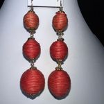 Vintage Raffia Dangle Bead Earrings‎ Red Photo 1