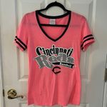 5th & Ocean Cincinnati Reds Shirt Photo 0