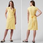 Athleta Newport Wrap Dress Size 1X Lunaria Yellow Stripe Tie Lightweight Summer Photo 2