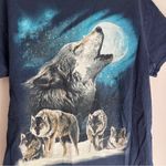 Vintage Wolves Wildlife T Photo 4