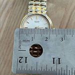 Seiko  Ladies Watch Gold Tone Stretch Bracelet Round White Dial Date Window Photo 6