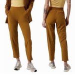 Athleta Brooklyn Ankle Pant in Brass Yellow Athletic Lightweight 18 NWT Photo 1
