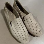 Clarks Women's of England Juliet Hayes Slip-On Sand Taupe Shoes Size 9.5 Photo 0