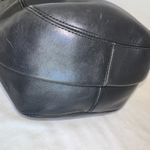 Guess RARE Vintage Genuine Leather Black Leather Bucket Tote Shoulder Bag Purse Photo 8