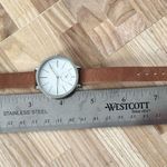 WY Modern Ladies Watch Large Round White Dial Genuine Leather Strap Photo 9