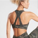 Athleta  Contender Sports Bra Camo Green Women’s Size XS Padded Workout Photo 1