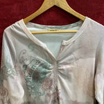 One World B03-Women's  Blouse 1X White and Pink Photo 1