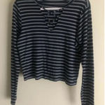 Hollister Womens V-Neck Cropped Top Knit L Photo 0