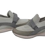 Baretraps  Johanna platform sneakers size 9 Photo 7