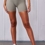 young la for her SET Green Size undefined Photo 3