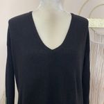boden • wool blend vneck sweater with side split Photo 60
