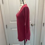 Gap Women's V-Neck Long Sleeve Top - Raspberry Photo 1