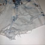 Bullhead Denim High Rise lightwash distress Shorts Size undefined Photo 5