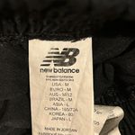 New Balance Accelerate 2-in-1 Women's Train Short Photo 3