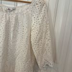 Vineyard Vines White Eyelet Top Size Medium Photo 2