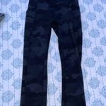 Lululemon Crop Legging Photo 0