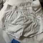 Lululemon  Hotty Hot High-Rise 2.5" Shorts Photo 1