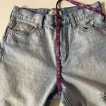 Madewell  “The Perfect Vintage” Light Wash Blue Distressed Mom Jeans GUC Size 26 Photo 5