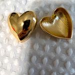 House of Harlow 1960 Gold Heart Earrings Photo 1