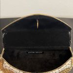 Antik Kraft  | Metal Heart Gold & Cream Mosaic Purse w/ Crossbody Photo 7