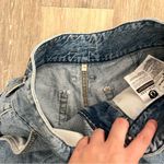 Levi's LEVI’S HIGH RISE MOM SHORTS Photo 2