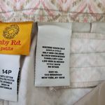 Ruby Rd . Petite Pink and Tan Patterned Capri Pants Size 14P Photo 5