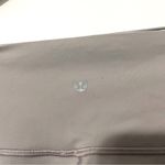 Lululemon • wunder under hi rise tech mesh in dark chrome sz 2 Photo 6