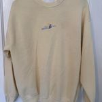 Artisans Cream Embroidered Sun Flip Flop Crewneck Sweatshirt Yellow Size M Photo 0