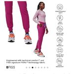 FIGS NWT  Zamora™ Jogger Scrub Pants 2.0 (Raspberry)  XXS PETITE Photo 2