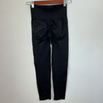 Halara Black Seamless Ruched Butt Lift Leggings Activewear Photo 3