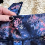 Lululemon Wunder Under Moody Mirage Berry Blue Floral Legging Size 6 Women's Photo 2