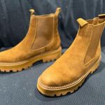 Dolce Vita Jaelyn Short brown Booties Johany Suede Lugged Sole Chelsea Boot Size 6 Photo 5