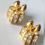 Signed Avon Vintage Miniature Sparkling Christmas Package 1992 Pierced Earrings Gold Photo 1