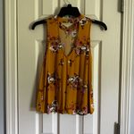 Eyeshadow tank top Photo 1