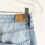 American Eagle High Rise Distressed Mom Straight Leg Jeans Light Wash Blue 2 Photo 14