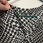 Victoria's Secret Women's Black and White Houndstooth Silk Top Size Medium Photo 1