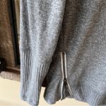 The Comfy  Long Sleeve Gray Top Crewneck Long Shirt Womens Medium Photo 5