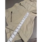 Athleta Women's Beige Cargo Shorts Size 14 Zip Pockets Rolled Hem Athleisure Photo 2