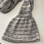 Kensie Kenzie sweater with flare cuffs.  Size Medium. Photo 6