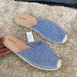 Old Navy  Sandals SIZE 8 Photo 0