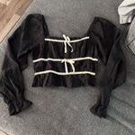 Thirty/Thirty Crop Top Black Size M Photo 0