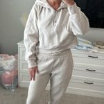 Lululemon  High-Rise Joggers Scuba Photo 2