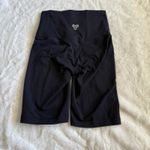 TNA Aritzia Black High Rise Biker Shorts Women's XS Essential Stretch Butter Photo 2