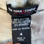 New York Company Stretch Capri Pants Khaki Size 4 Flat Front Cotton Blend Tan Photo 1