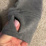 Zella EGC women’s grey & white cropped sweater w/ long scoop neck size XS Photo 4