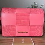 Michael Kors Purse Photo 0