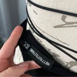 Pretty Little Thing  Photo 2