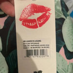 Wildfox NWT  MARTINIQUE LEAVES 7/8 LEGGINGS FROM REVOLVE SIZE SMALL Photo 2